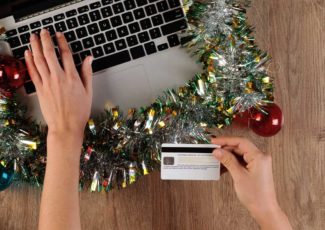 Credit Card Mistakes You Must Avoid this Christmas Season
