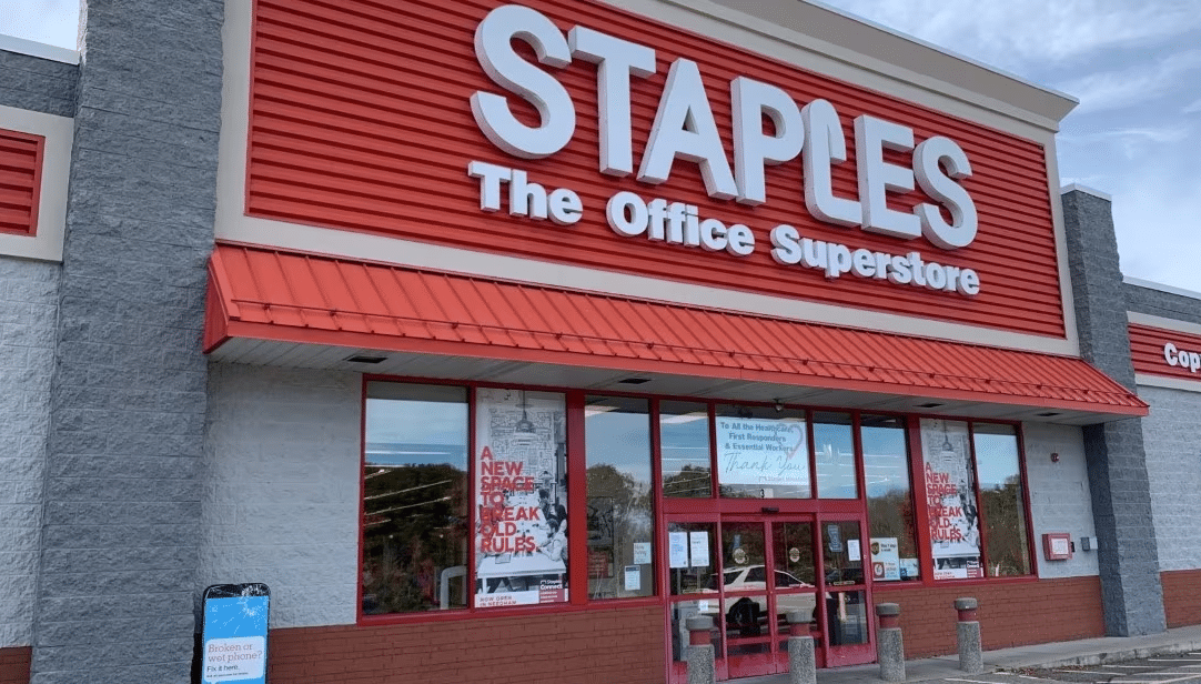 Staples' Fee-Free Visa Gift Card Deal Returns!